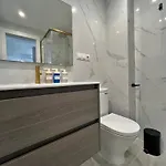 Apartament New & Luxurious *