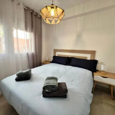 New & Luxurious Apartment
